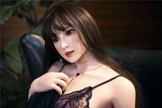 163cm boneca asiática sexy cabelo longo preto pele natural com vestido de renda preta peitos médios